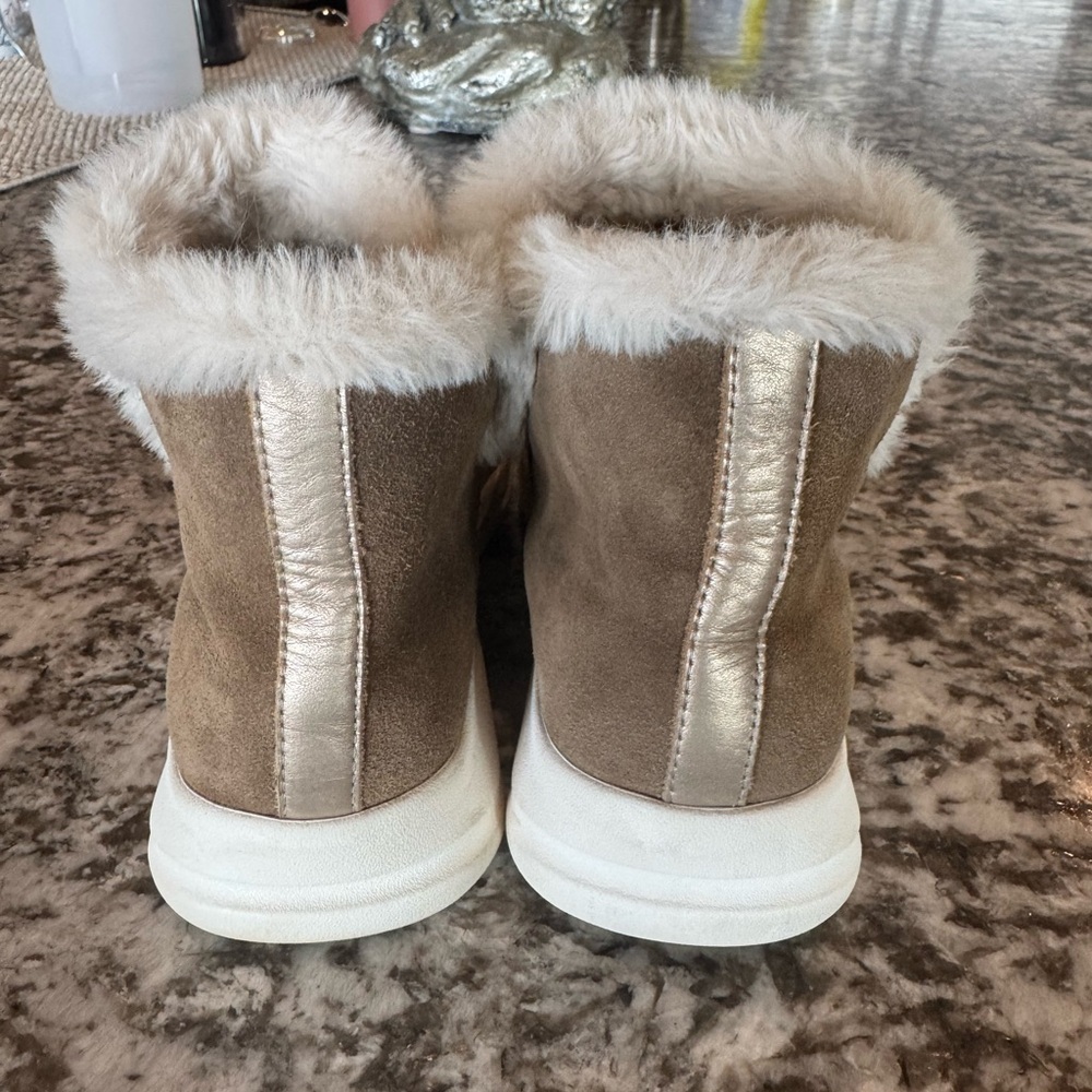 Johnston Murphy Mollie Sherling Whisky Waterproof Suede Bootie 7 Trufoam snow - Picture 7 of 12
